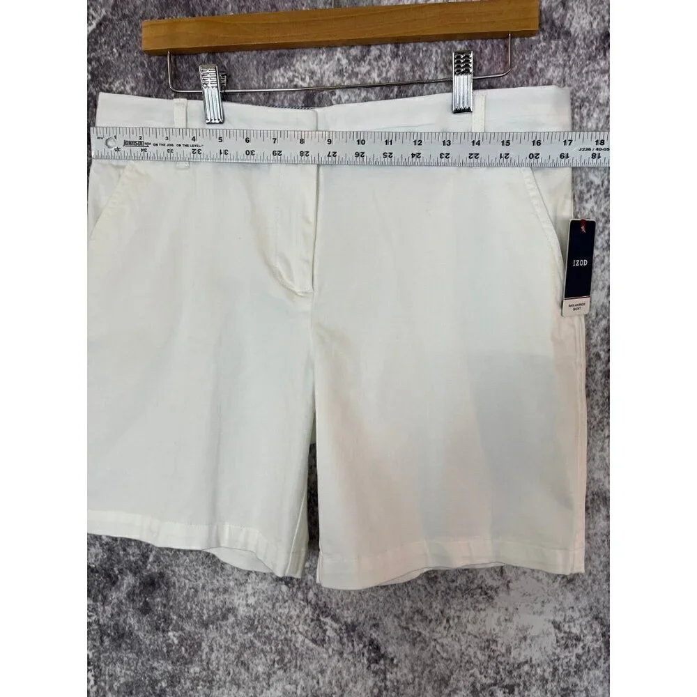 Izod Shorts Women's 10 White Chino‎ Bar Harbor Khaki Golf Preppy Stretch NEW